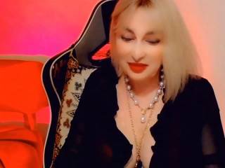CharmingLady