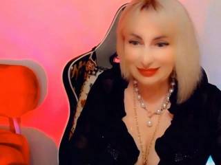 CharmingLady