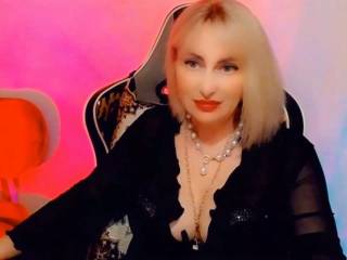 CharmingLady