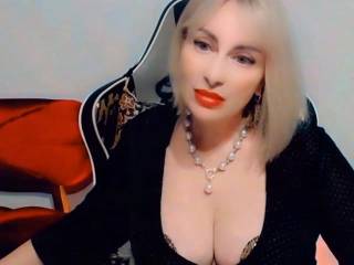 CharmingLady