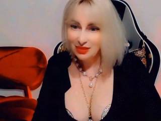 CharmingLady