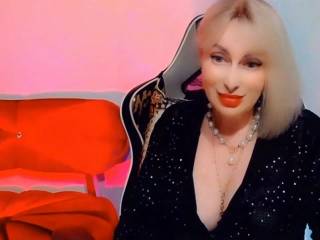 CharmingLady