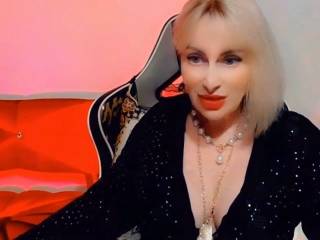 CharmingLady