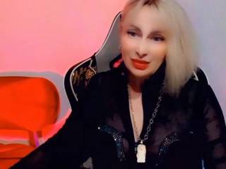CharmingLady
