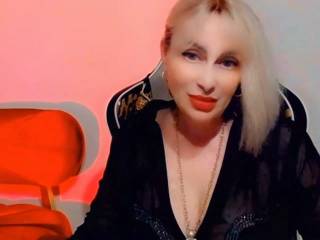 CharmingLady
