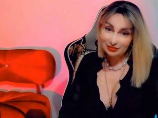 CharmingLady