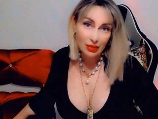 CharmingLady