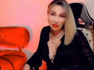 CharmingLady