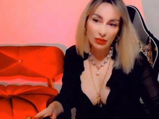 CharmingLady