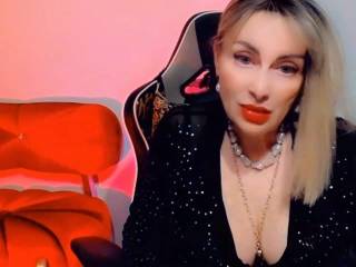 CharmingLady