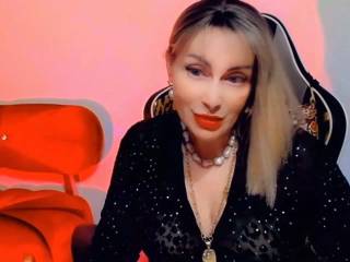 CharmingLady