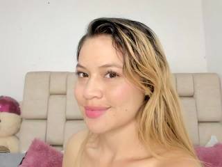 KeniaBlondie