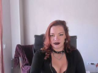 LiliLowe
