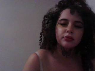 curvyyus