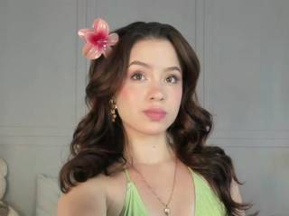 ItsAngelina