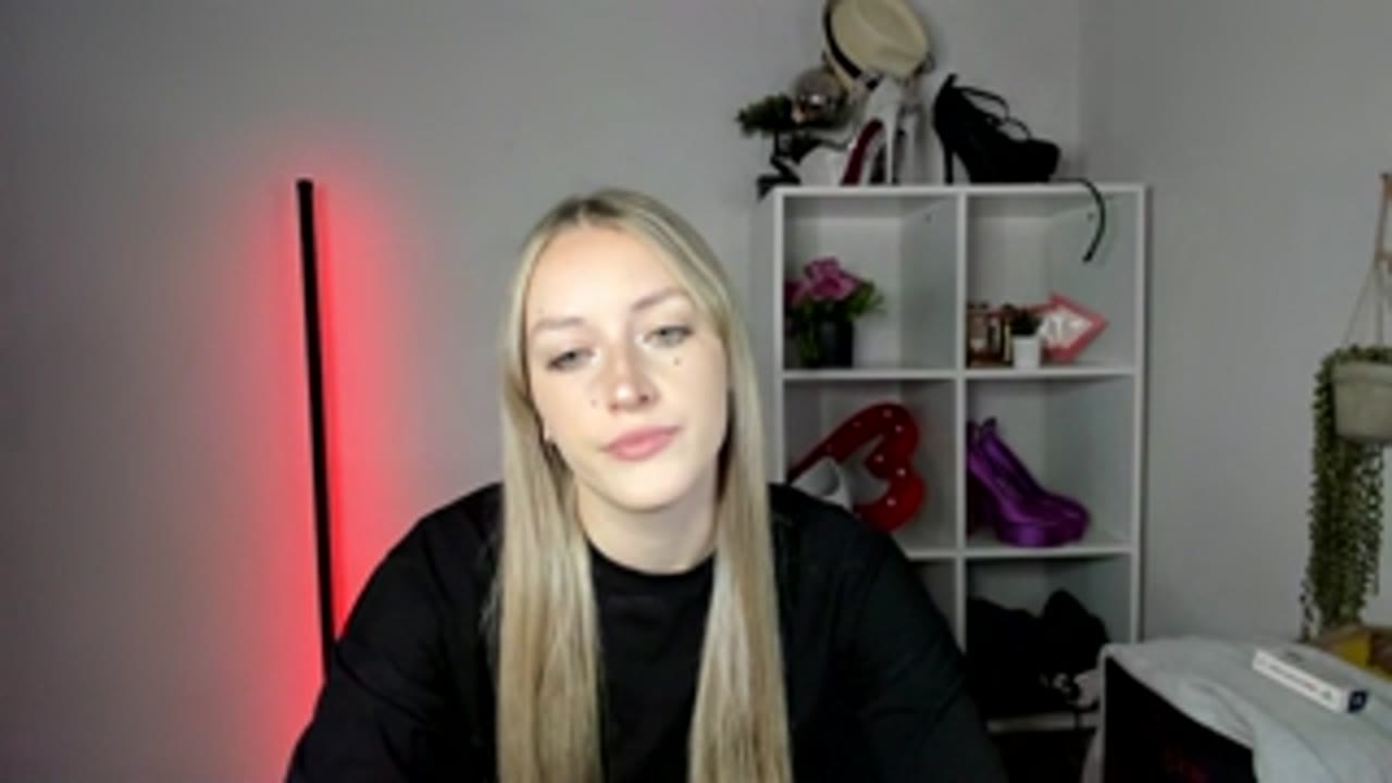 EvelynBlond