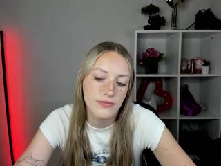 EvelynBlond