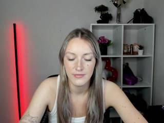 EvelynBlond