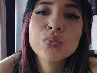 LiaLennox