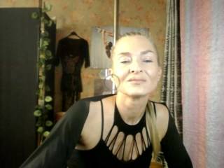 SoniaFlirty