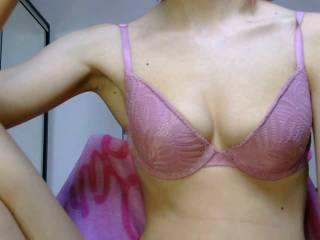 CarlyDarvin1