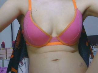 CarlyDarvin1