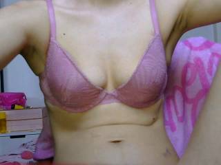 CarlyDarvin1