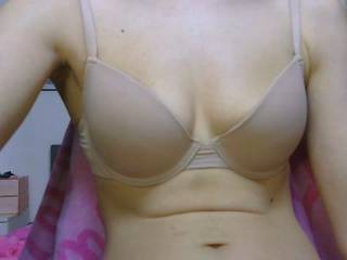 CarlyDarvin1