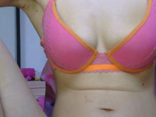 CarlyDarvin1
