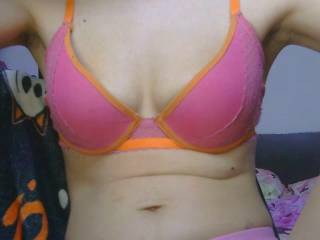 CarlyDarvin1