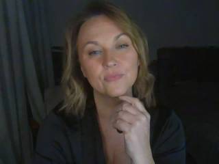 Ninacam75