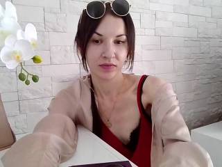 JuliaHotBody