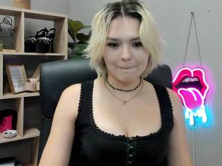 SweetLilyxo