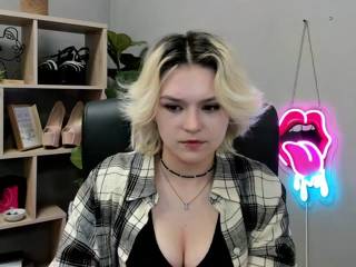 SweetLilyxo