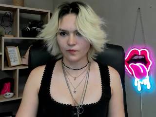 SweetLilyxo