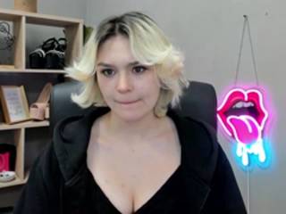 SweetLilyxo