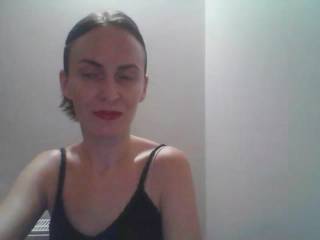 AnnaLovely