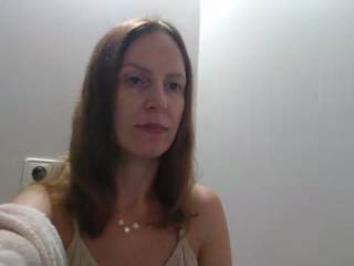AnnaLovely