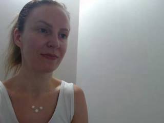 AnnaLovely