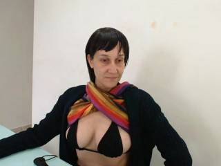 LaraDonavan