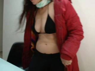 LaraDonavan
