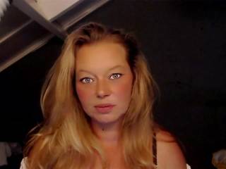 Roxanna1989