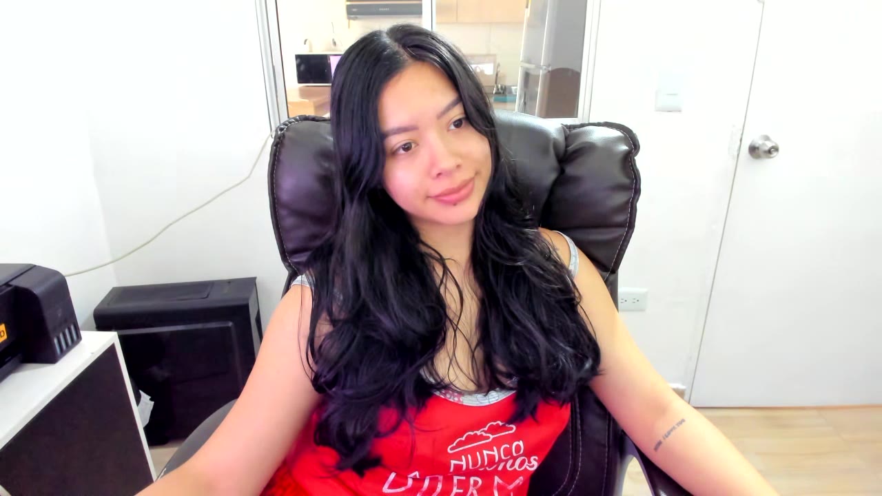 LatinaHorny