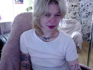 LolaHorny