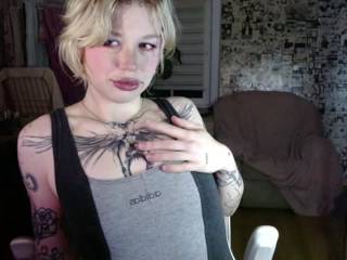 LolaHorny