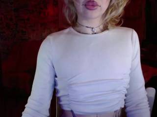 LolaHorny