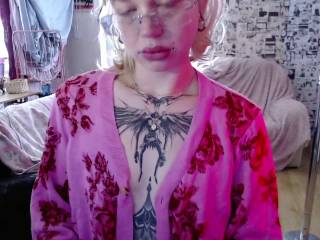 LolaHorny