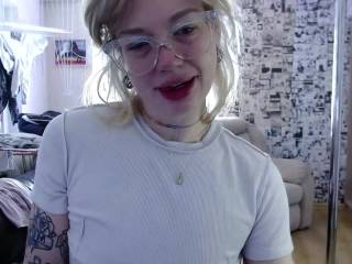 LolaHorny