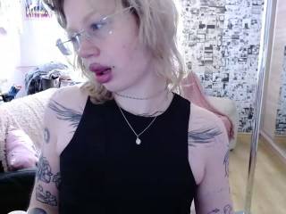 LolaHorny