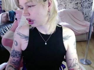 LolaHorny